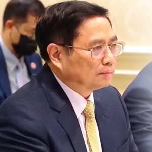 P.M. Chính thiết lập vành đai bảo vệ từ UB Kiểm tra Trung ương.